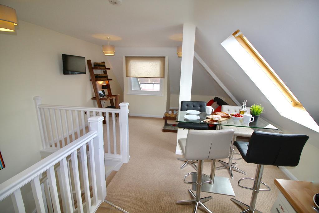 Apartmán Amberblue@Epsom Exteriér fotografie